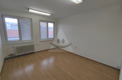 Office space, /13 m2/, Zilina - Center