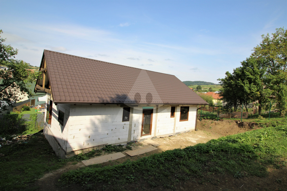 Newly built family house with garden /574 m2/, Žilina - Bitarová