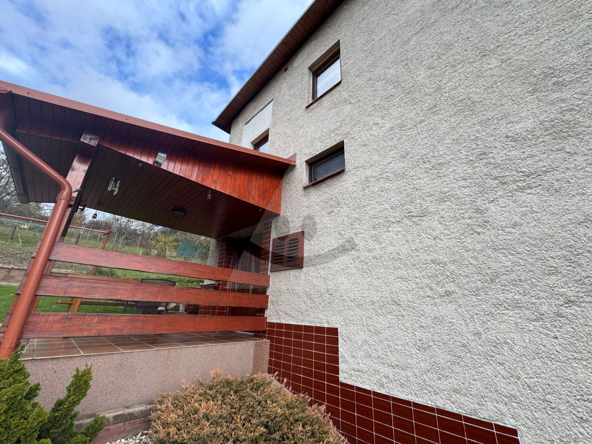 Brick family house with garden /828 m2/, Čadca - Turzovka