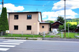 Family house with garage / 385 m2 / Turzovka