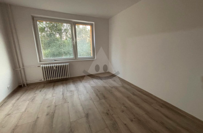 3 izbový byt s balkónom/70 m2/ Žilina - Vlčince II