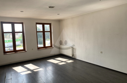 Office, commercial premises /64 m2/ Žilina - center