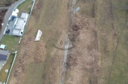 Stavebný pozemok s výhľadom na hrad /790 m2/, Žilina - Lietava