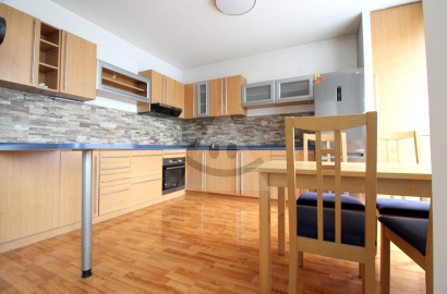 2-room apartment with balcony and loggia, /62 m2/, Žilina - Hájik