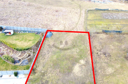 Building plot for a family house /948 m2/, Ovčiarsko