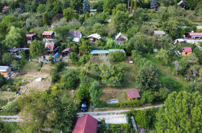 Garden cottage with own land /619 m2/ Žilina - Budatín/ Dubeň