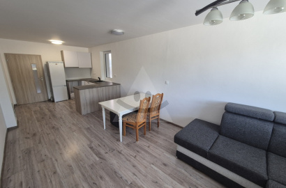 Family house with a terrace / 288 m² / - Rajec